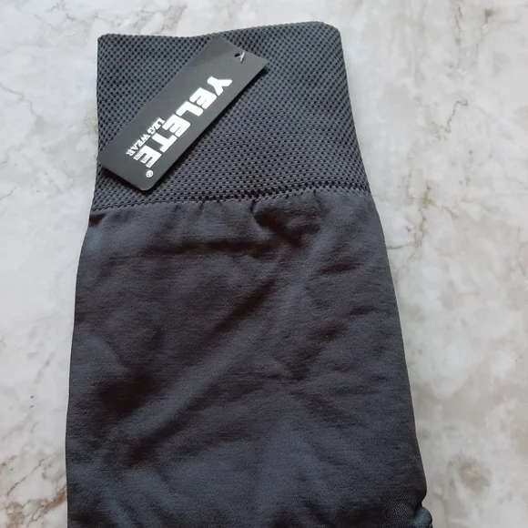 LAST 1! PLUS Tummy Control Leggings - Picture 5 of 6